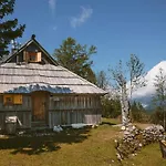 木屋 Orlica Velika Planina *